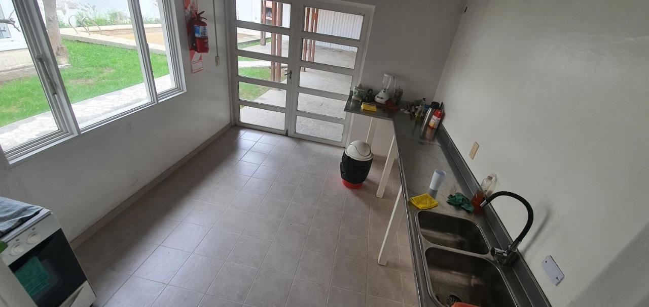 La Veleta Hotel Puerto Madryn Ngoại thất bức ảnh